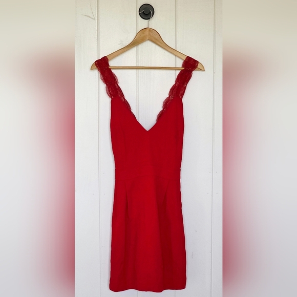 Sezane Red Open Back Lace Straps Ombeline Dress 42 |US 10 CHRISTMAS! VALENTINES! - Picture 2 of 4